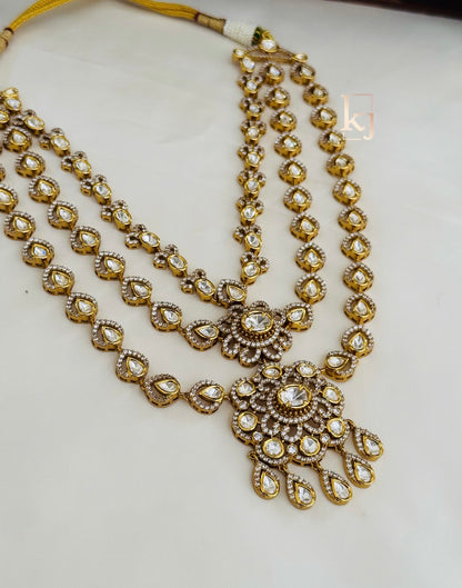 Letica necklace set