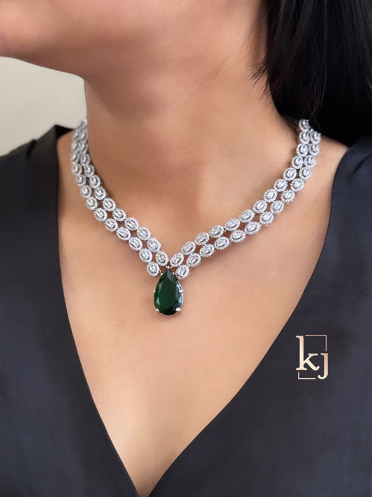 Liya necklace set