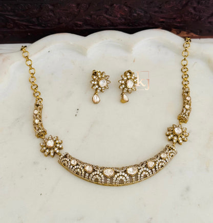 Hana necklace set