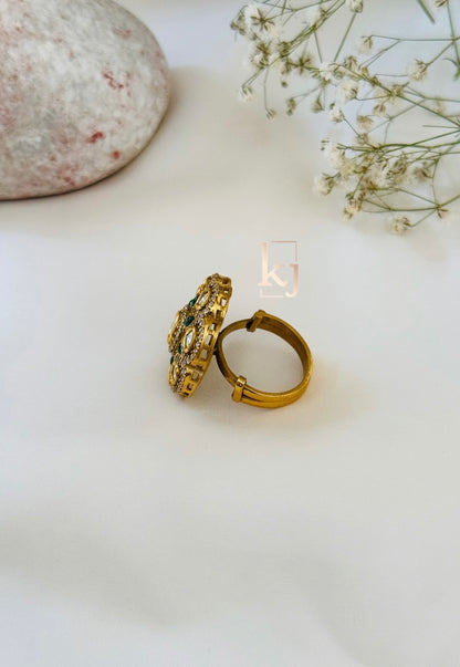 Ezra ring