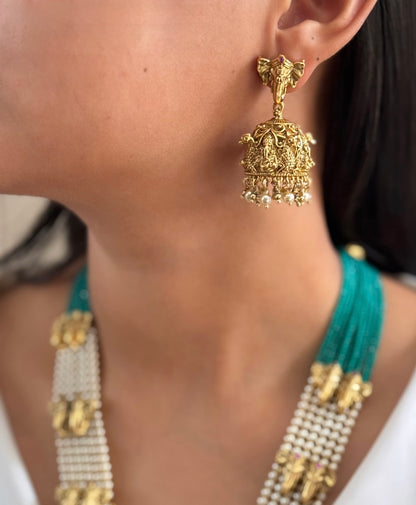 Aaradhana pendant set