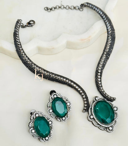 Aahani necklace set