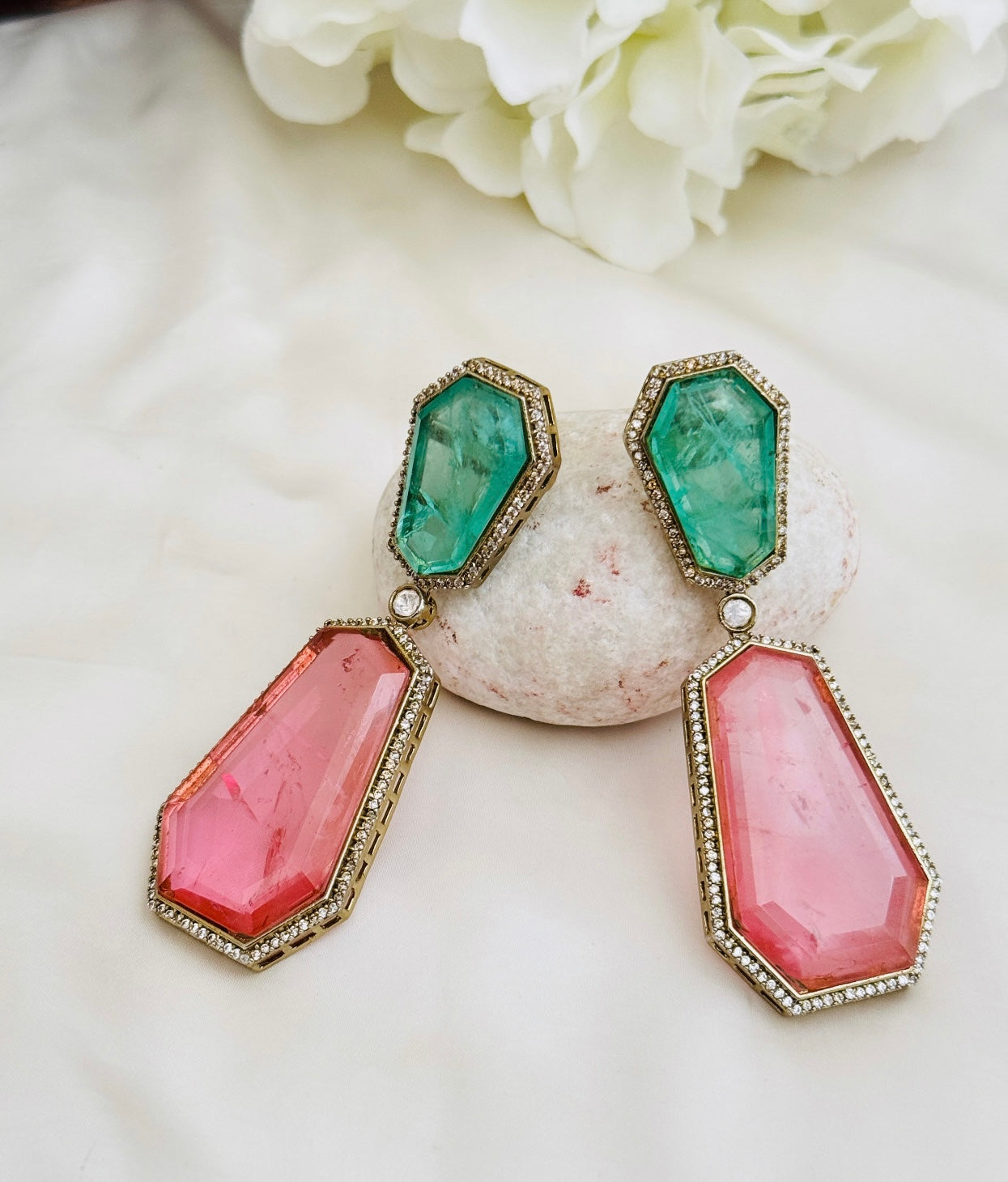 Laina Earrings set