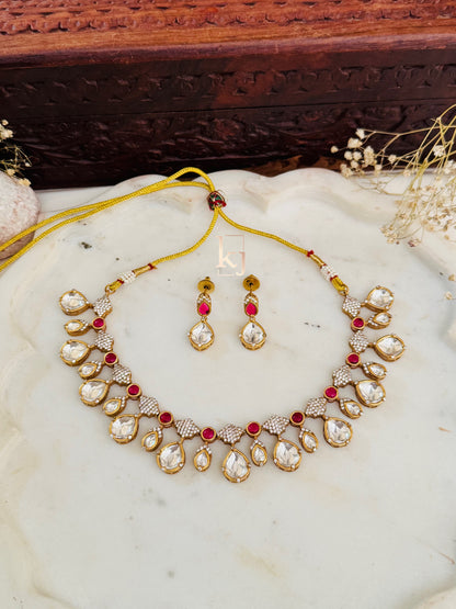 Addie necklace set
