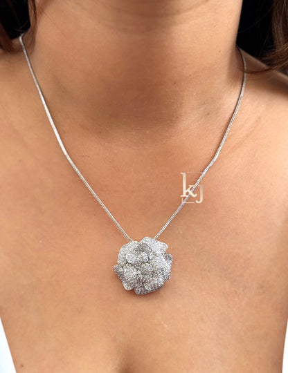 Siloza elegant pendant set