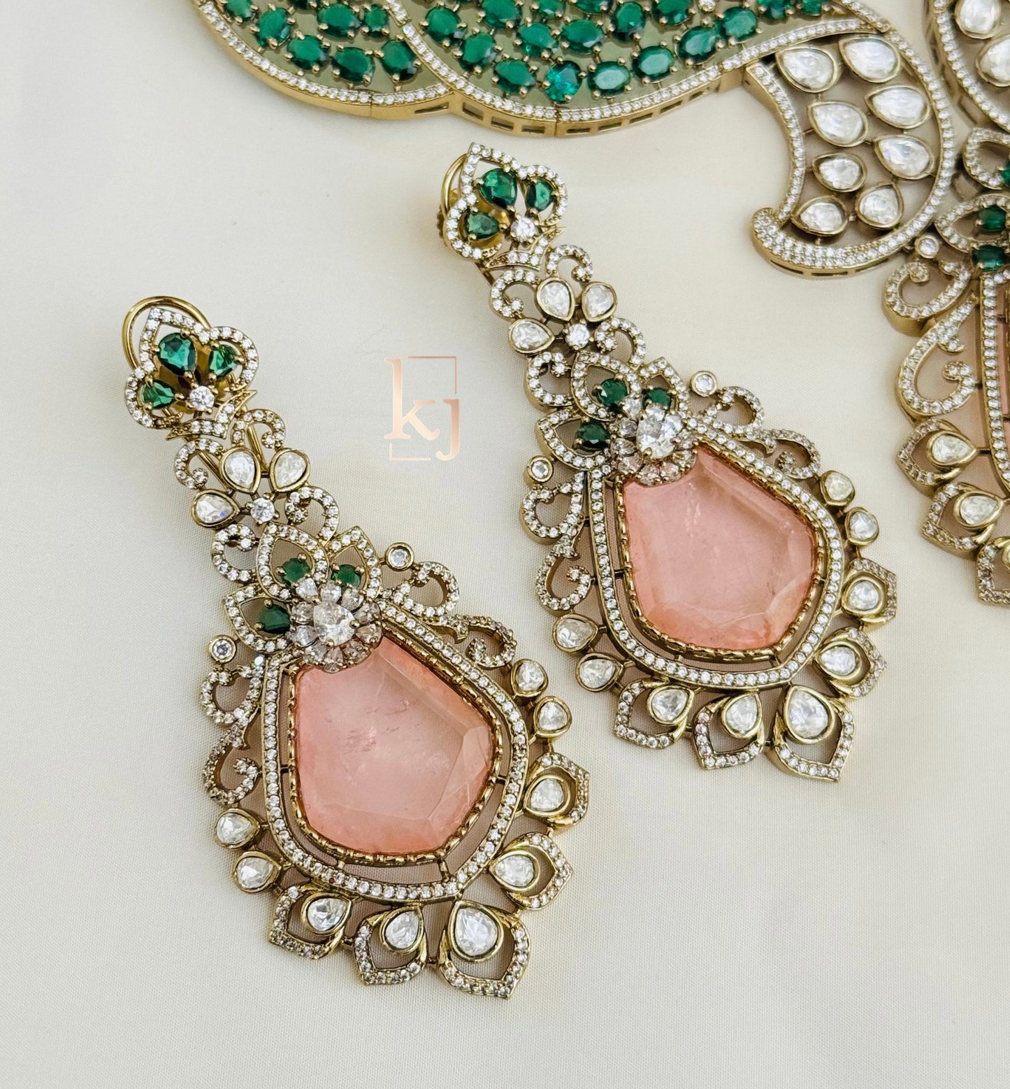 Vizana necklace set