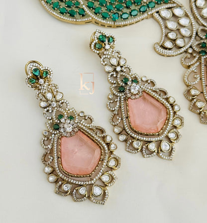 Vizana necklace set