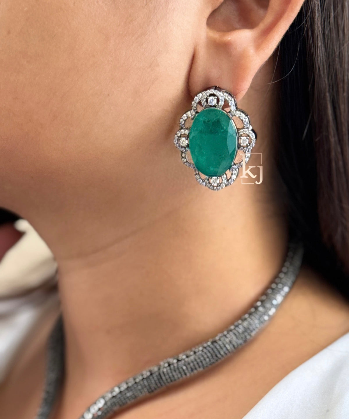 Aahani necklace set