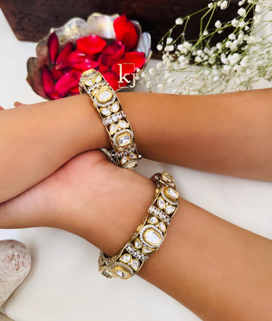 Liah Bangle set pair