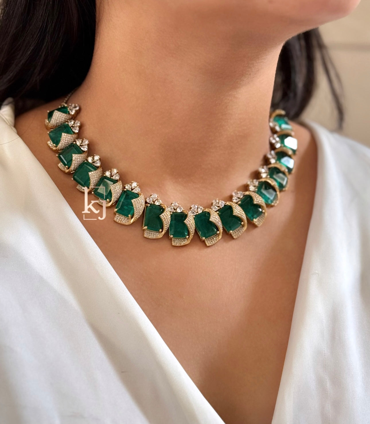 Yaani necklace set