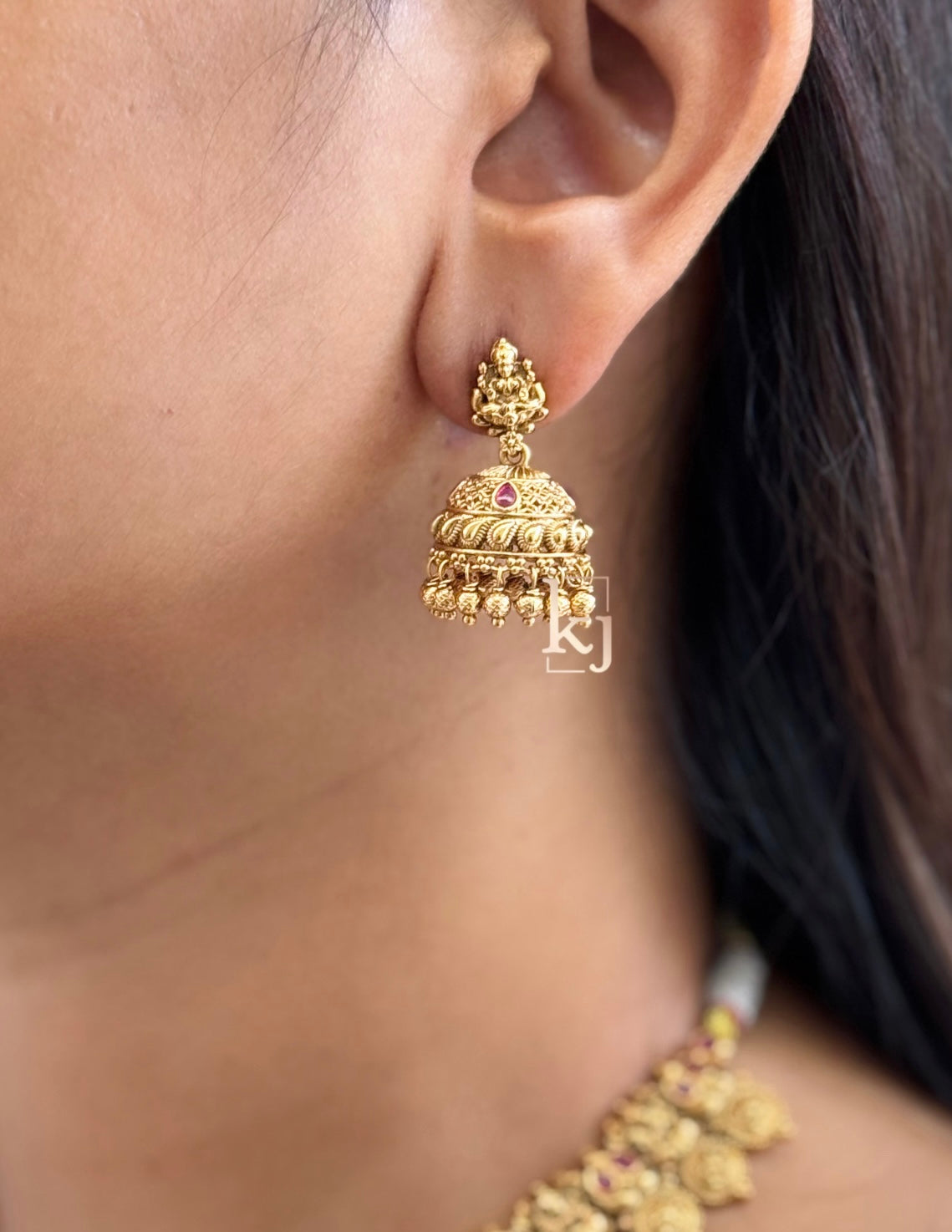 Vaani necklace set