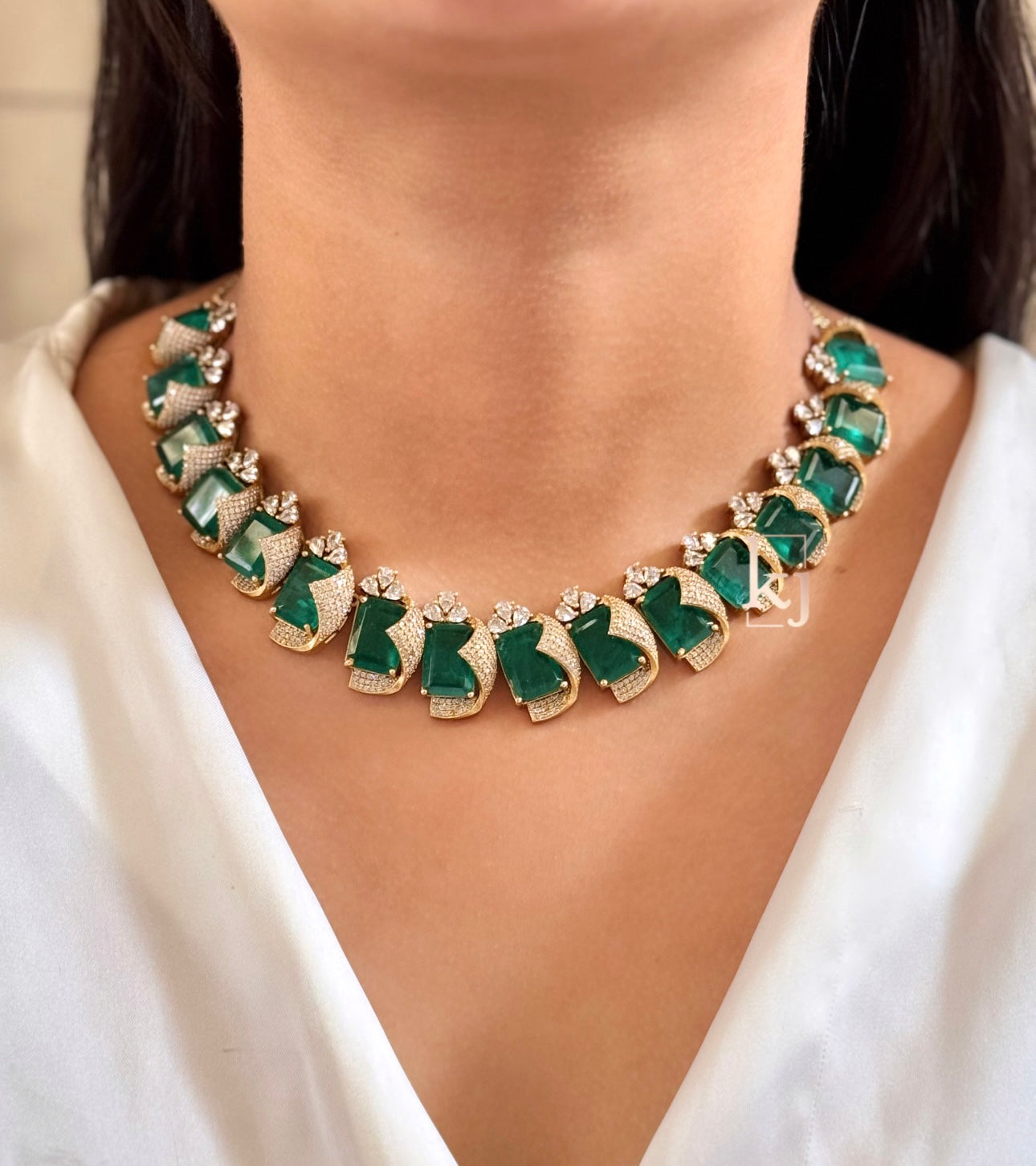 Yaani necklace set