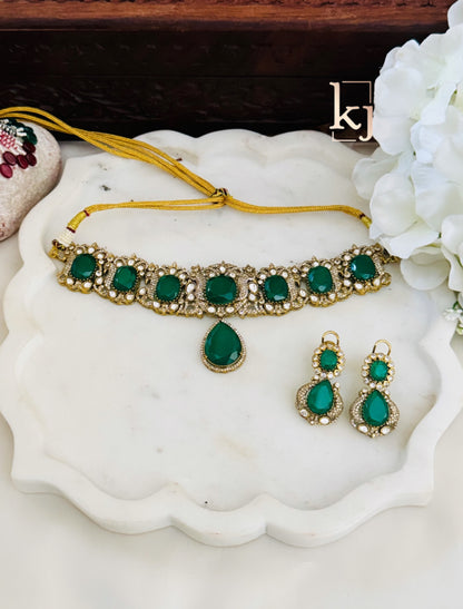 Xin choker set