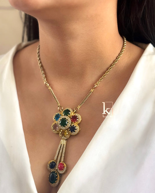 Triona pendant set