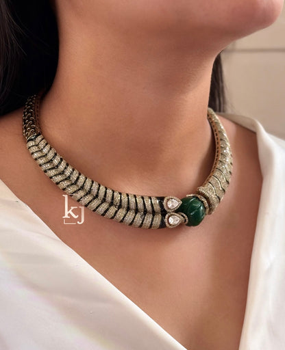 Ziraha necklace set
