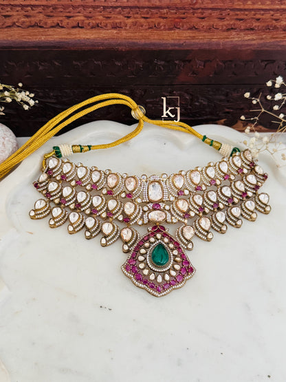 Elsepeth choker set