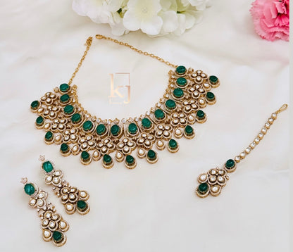 Wrenley necklace set