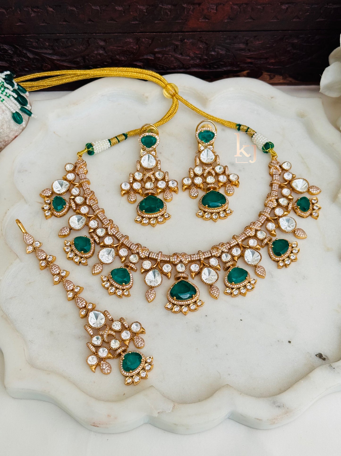 Daze necklace set