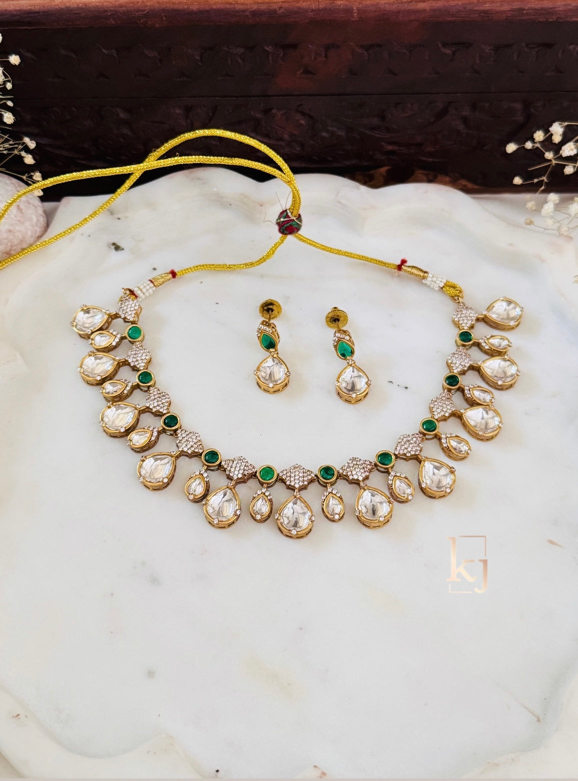 Addie necklace set