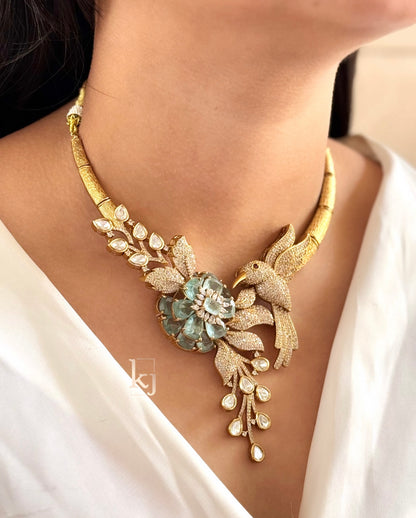 Shriyv necklace set