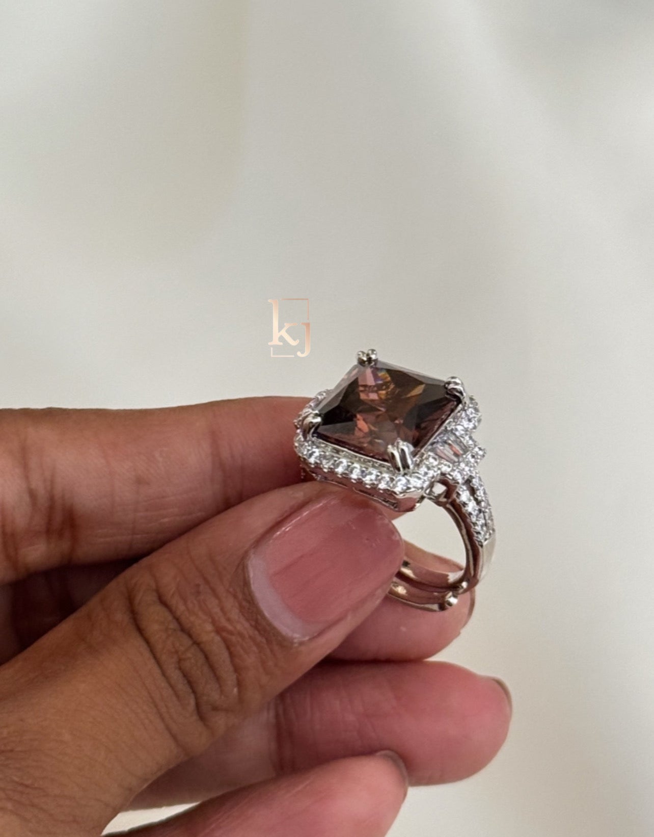Valencia ring