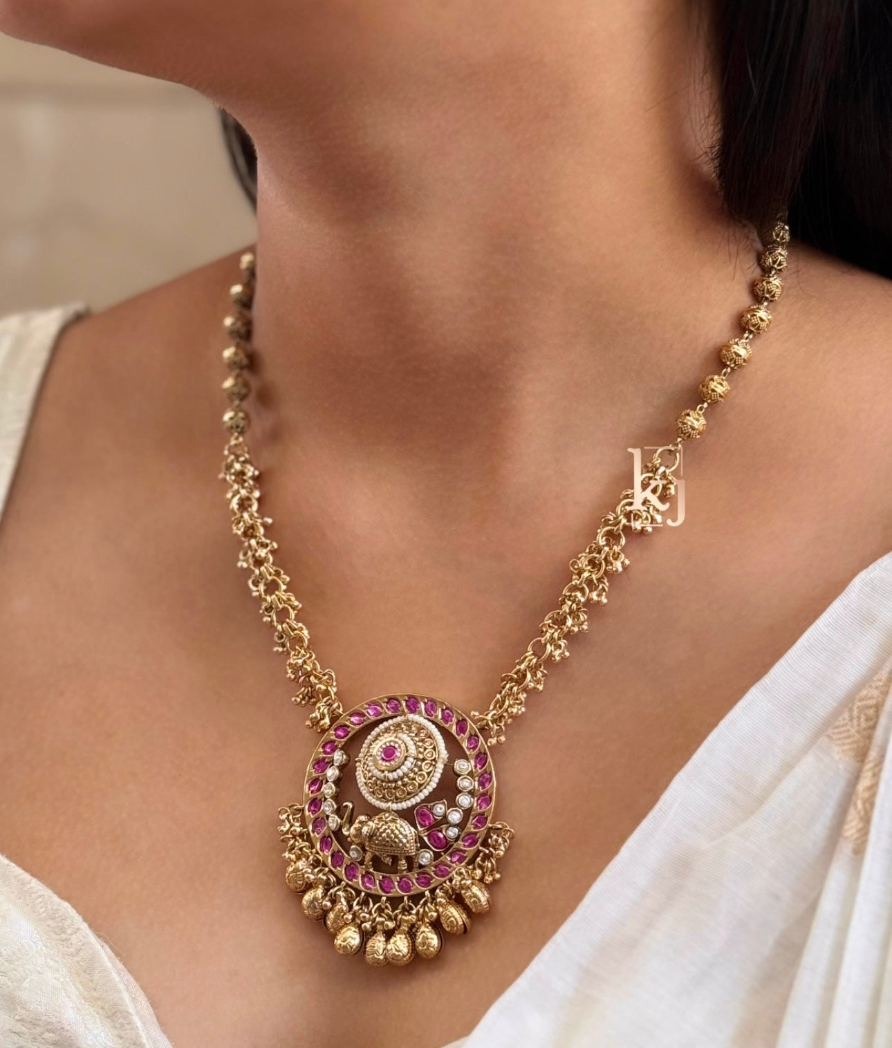 Amala necklace set
