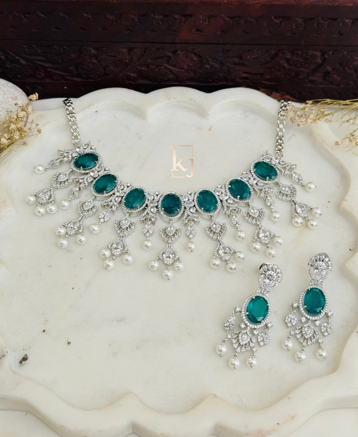 Visha necklace set