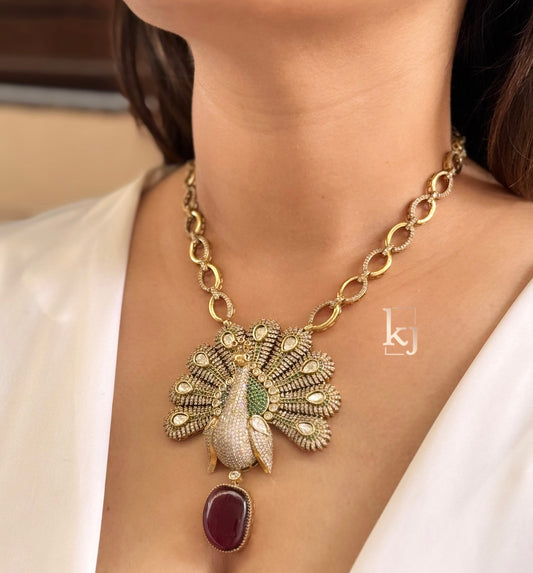 Krizaa pendant set