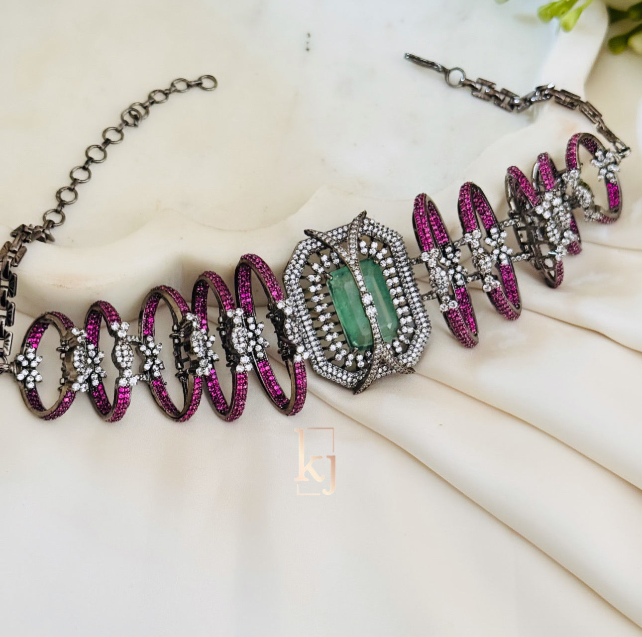 Kaya choker set