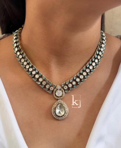 Alisa necklace set