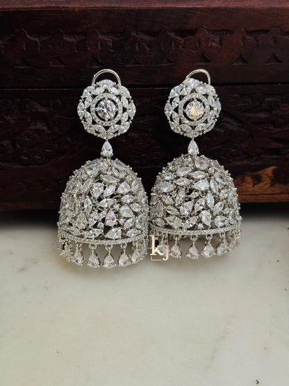 Otis earrings set