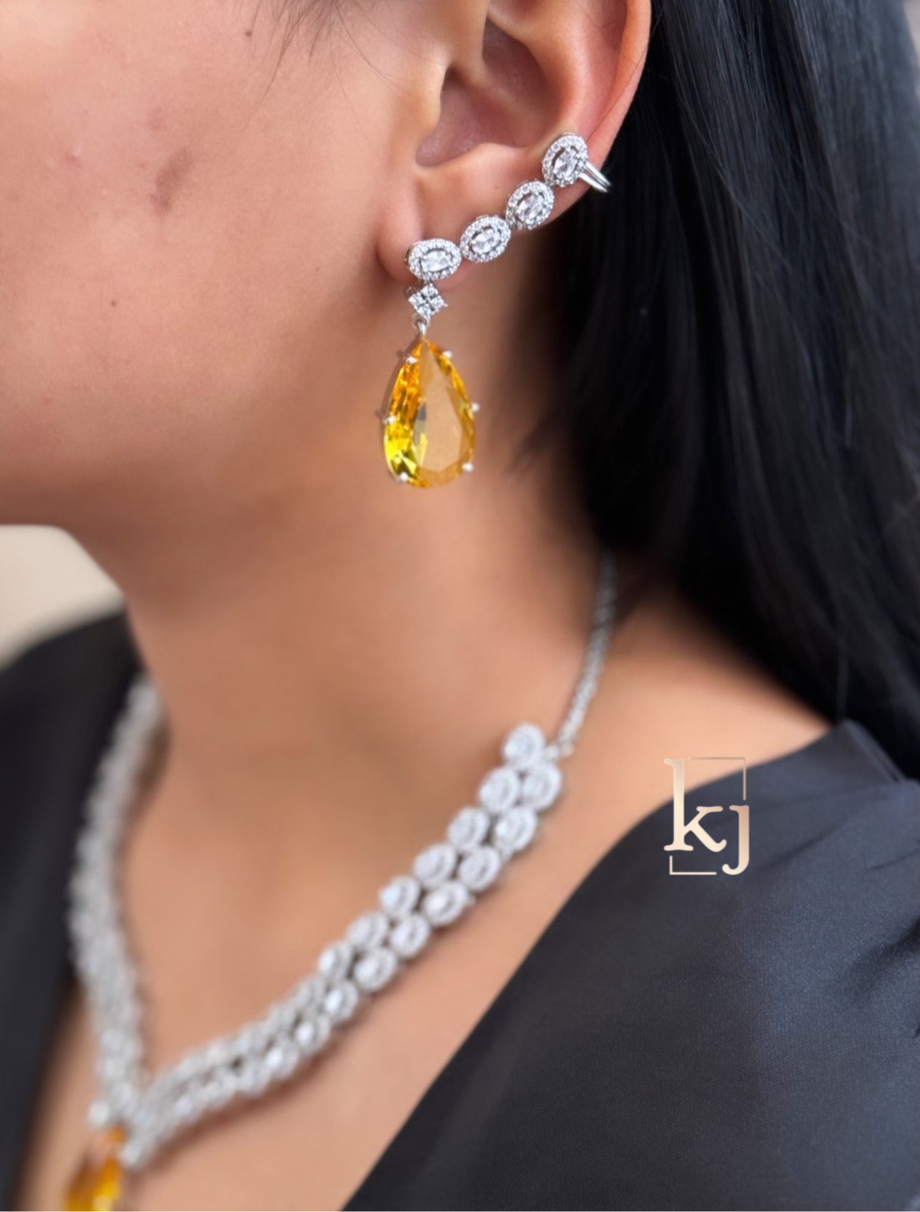 Liya necklace set