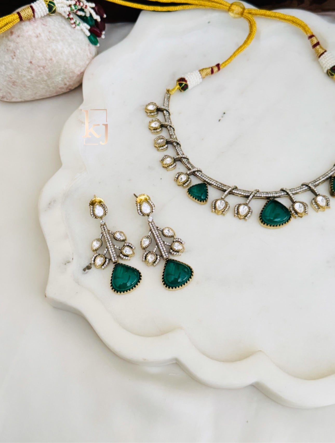 Lyria Necklace set