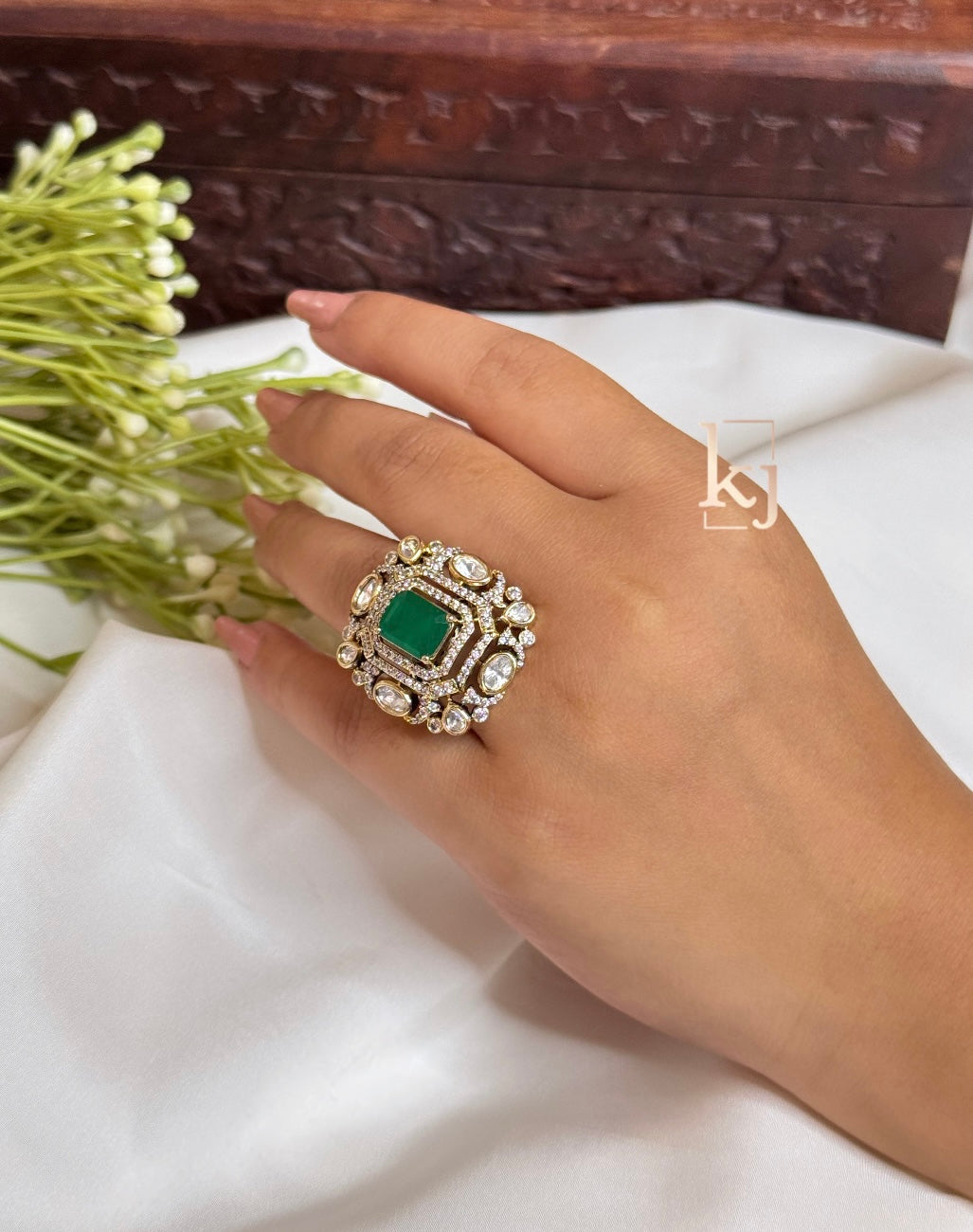 Eloi ring