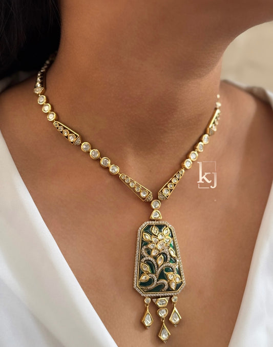 Jayna pendant set