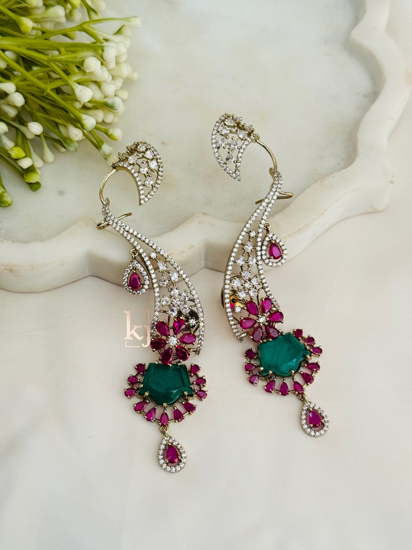 Mizol earcuff earrings
