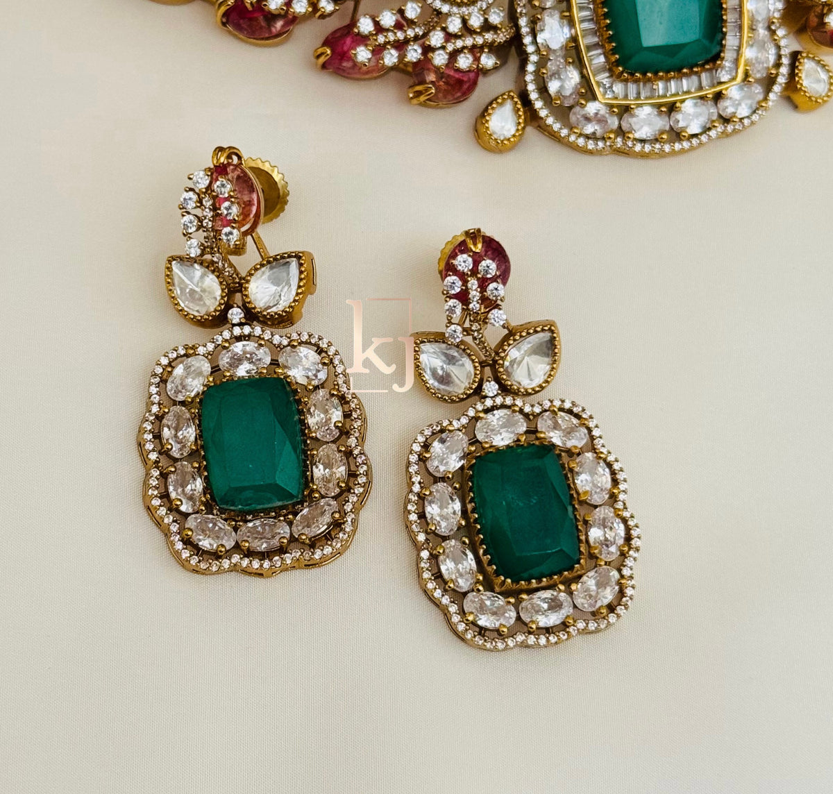 Firoza choker set