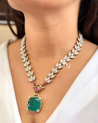Denial necklace set