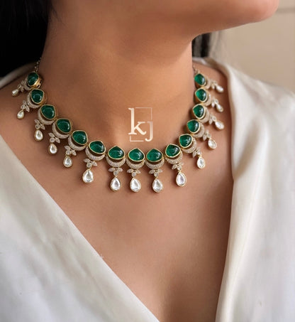 Mazy necklace set
