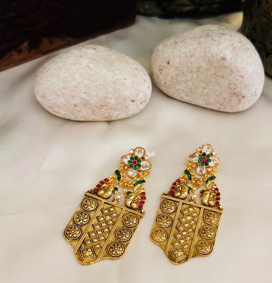 Calista Earrings set