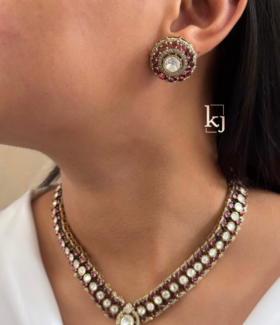 Alisa  necklace set