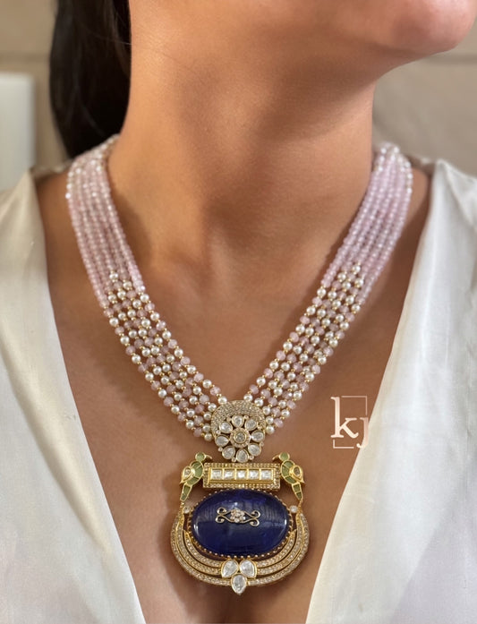 Inayat Pendent set