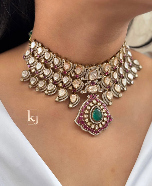 Elsepeth choker set