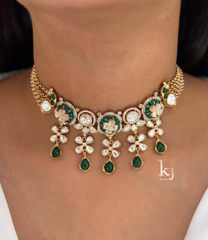 Harper choker set