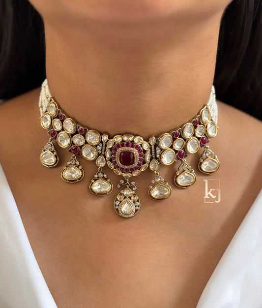 Enya choker set
