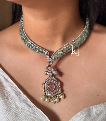 Delaney necklace set