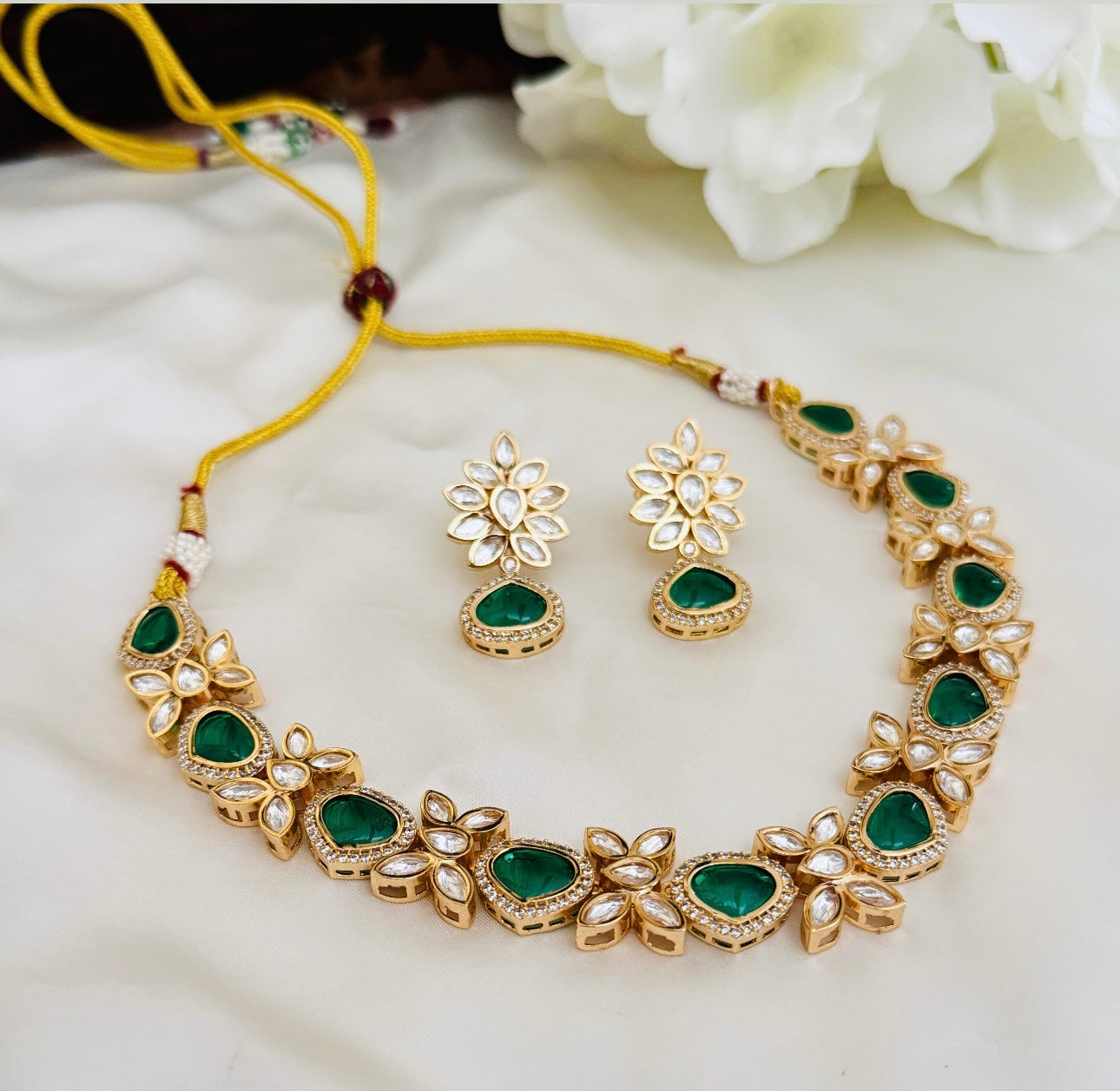 Astrid necklace set