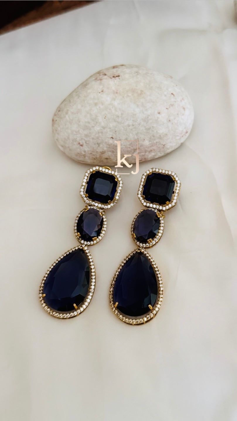 Mia Earrings set