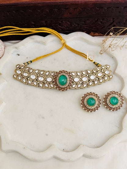 Azalea choker set
