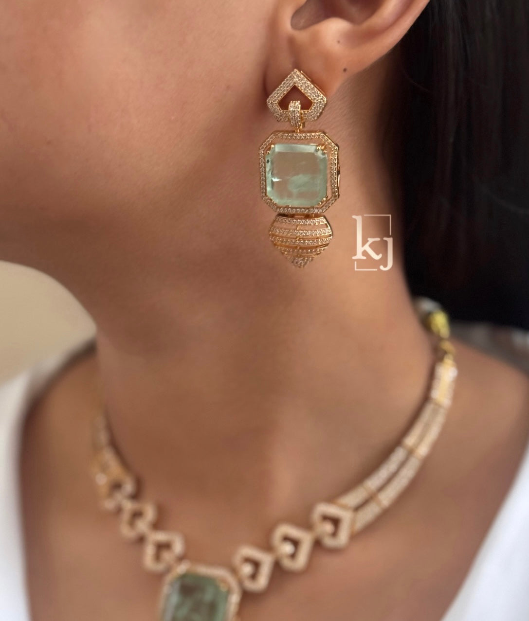 Alfreeda necklace set